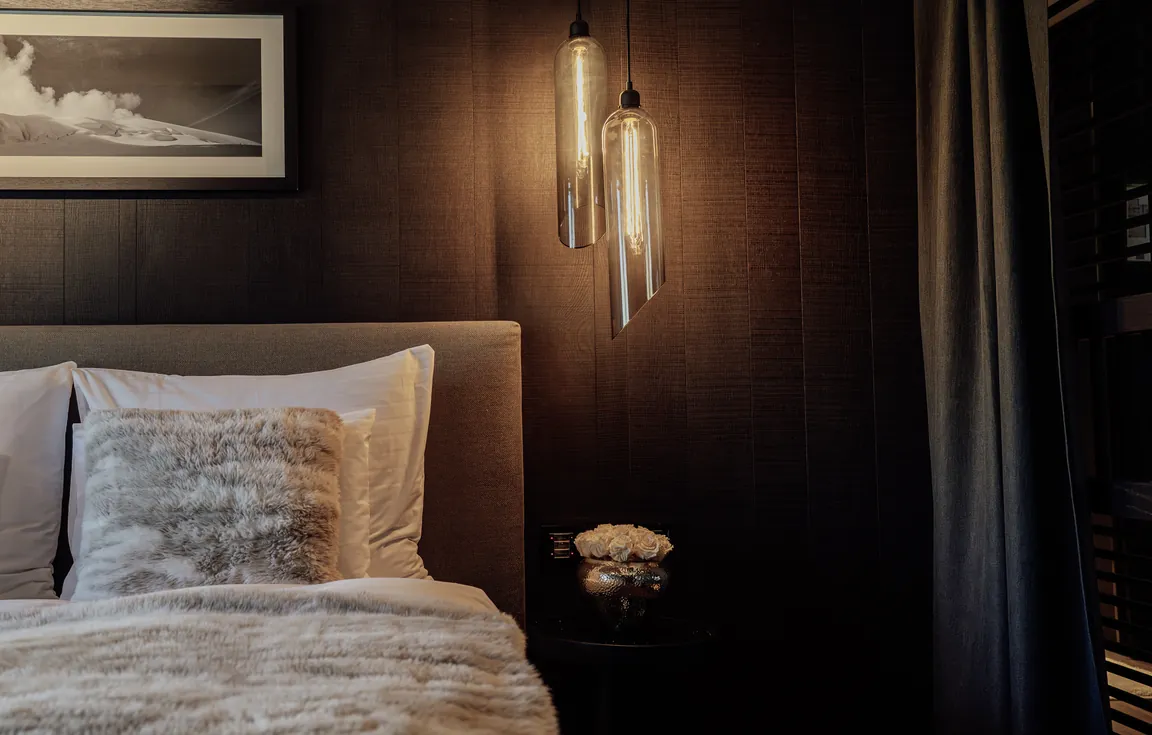 Bedroom at Chalet Larein as an invitation to book